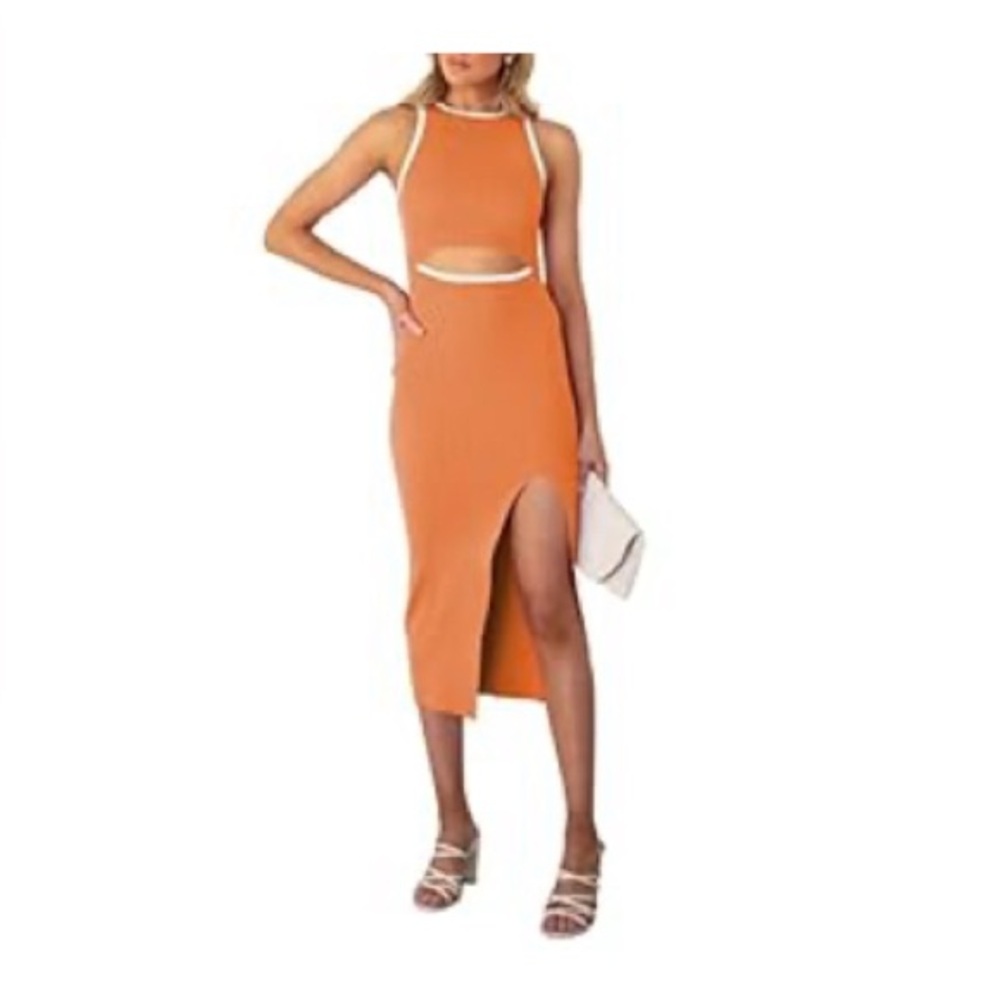 Chic Sky Blue Cut-Out Midi Dress